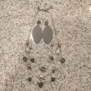 3/$30 Drusy earrings & rhinestone costume necklace sparkly